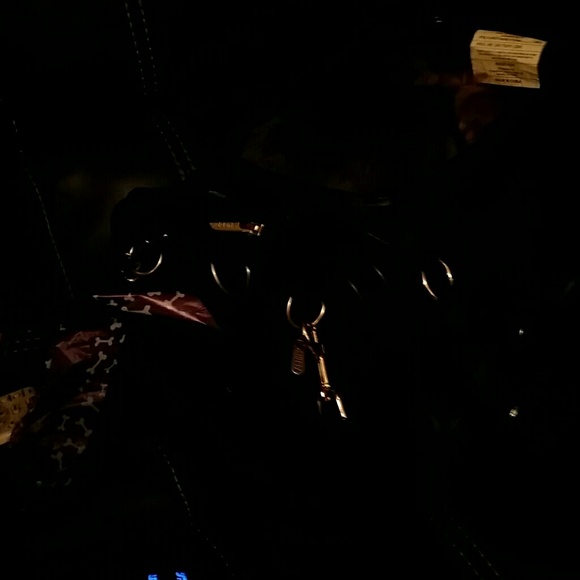 Pet Carrier/ Meets Airline requirements. - Picture 7 of 8